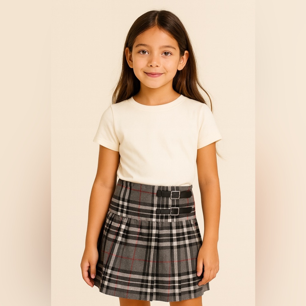 Burberry Style Nova Check Pleated Skirt Made in England Size 7-8 Years